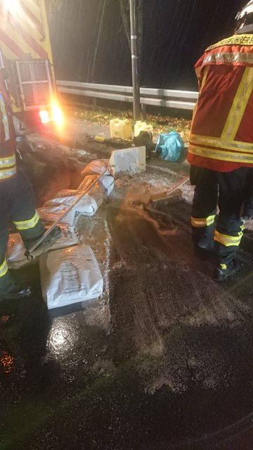 DSC_0000_BURST20191016010438919 groß.jpg